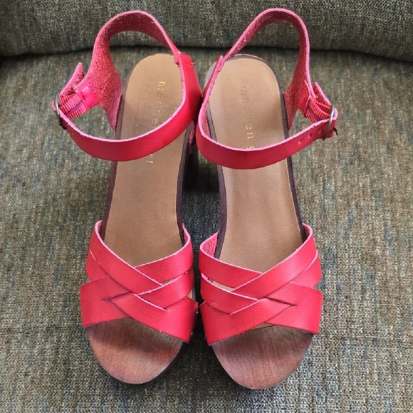 Madden Girl G-Nora Red Platform Shoes - Picture 11 of 11